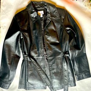Woman’s Winter Leather Coat Size Small